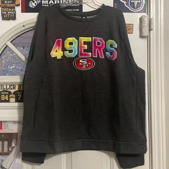 Super soft San Francisco 49ers ladies sweatshirt. Size xxl. NWOT - Picture 1 of 5